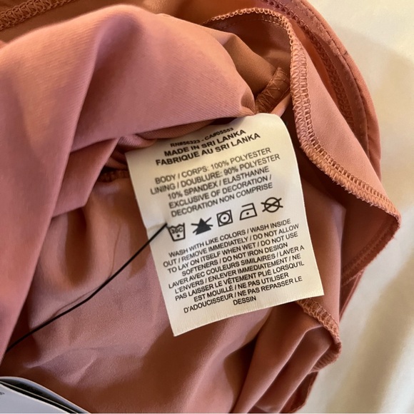 NEW NIKE WOMENS DRI-FIT ONE ULTRA HIGH-WAISTED 3" SHORTS XS $45 - Picture 7 of 9